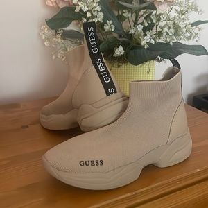 Guess Slip on Sneaker: Tan/Black Size 7 1/2